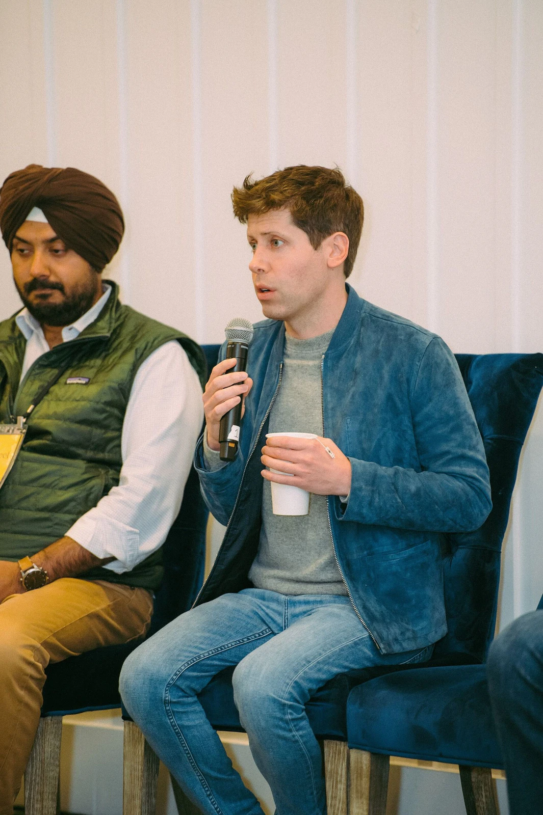 Sam Altman a The Grove, 17 novembre 2022. Foto di archivio: Village Global — CC BY 2.0 (https://creativecommons.org/licenses/by/2.0/), via Wikimedia Commons. Ridimensionata; ritaglio nelle anteprime.